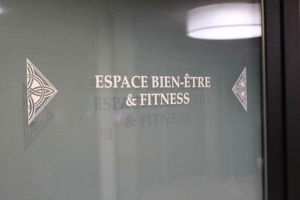 Entrée espace bien-être et fitness