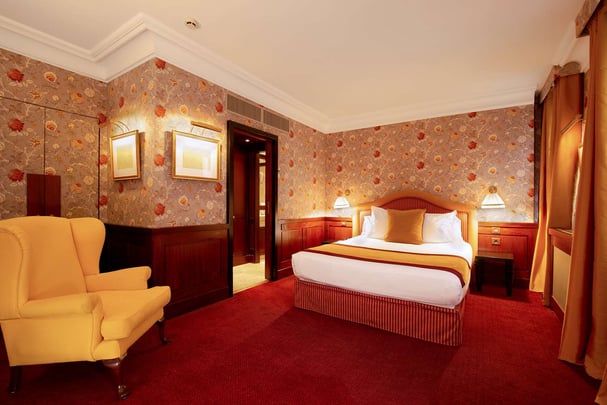 Comfort Room Access by Stairs Only