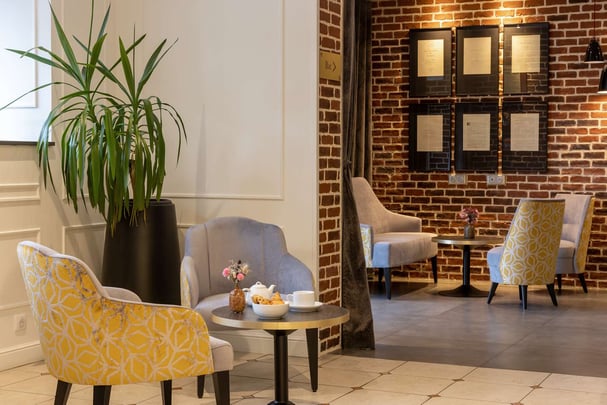 Best Western Royal Hotel Caen LOBBY