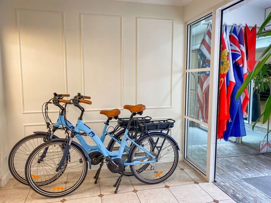 Best Western Royal Hotel Caen LOBBY VELOS