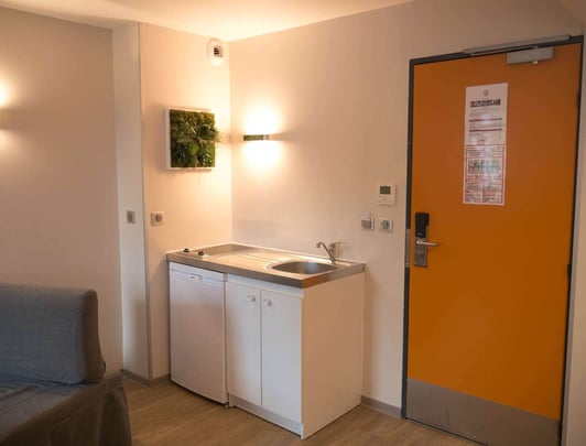 Junior/Buisness Suite - Kitchenette - Hotel Hotelio