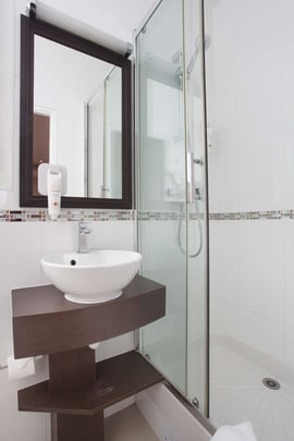 Standard Guest Room Double Bath