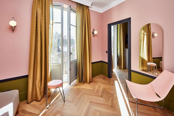 Suite TRIPLE lounge (other view)