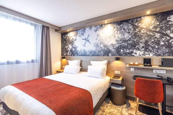 HOTEL SAINT EXUPERY FULL