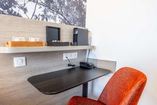 HOTEL SAINT EXUPERY FULL