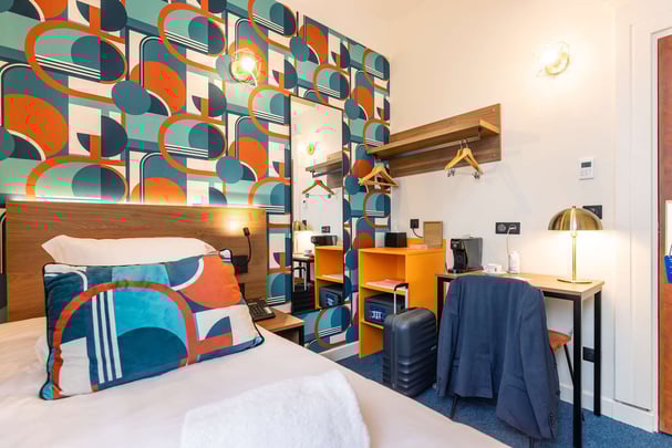 raoul gilibert best western Metz gare HD