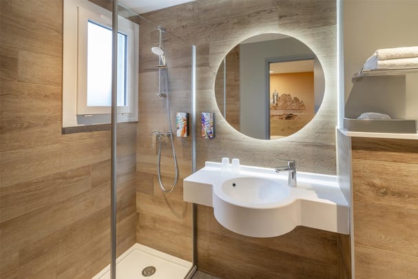 Sure Hotel by Best Western Dole C cile Langlois BD