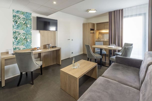 Familial room living room