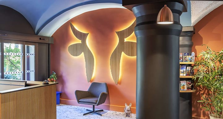 JAD SYLLA Sure Hotel Annecy HD