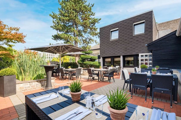 Terrace Restaurant Estragon