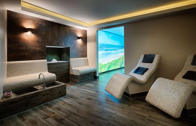 Ice fountains and heated loungers