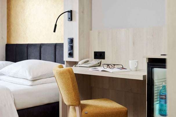 Standard double room