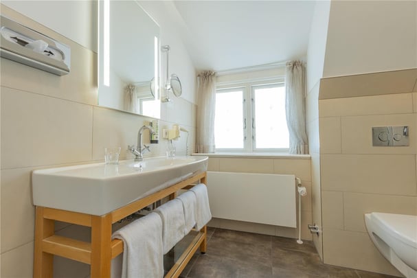Bathroom Comfort Plus Double Room