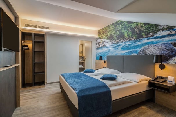 junior suite  family suite