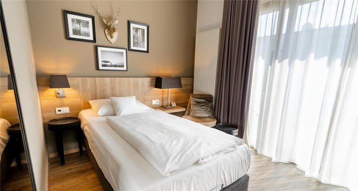 bed Komfort-Plus-single room