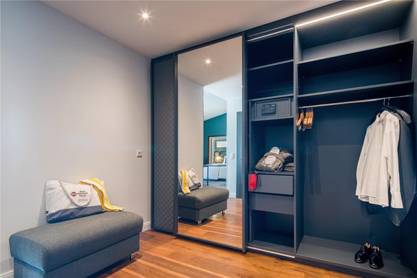 Penthouse Suite Detail