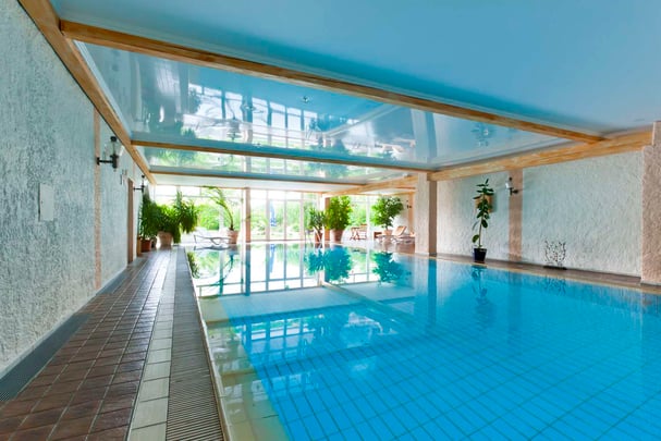 Pool - indoor