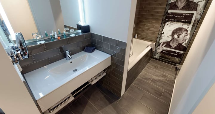 Themeroom Grand Prix Originals Bathroom