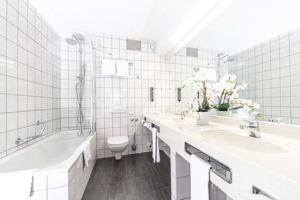 Bathroom Junior Suite