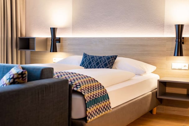 Amalia Premium example