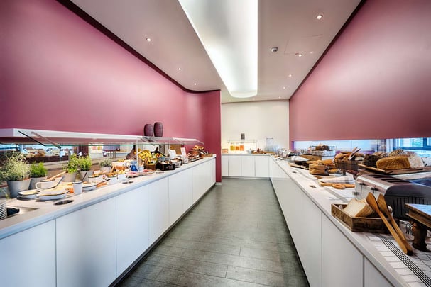 breakfast buffet restaurant view