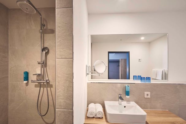 Bathroom Junior Suite