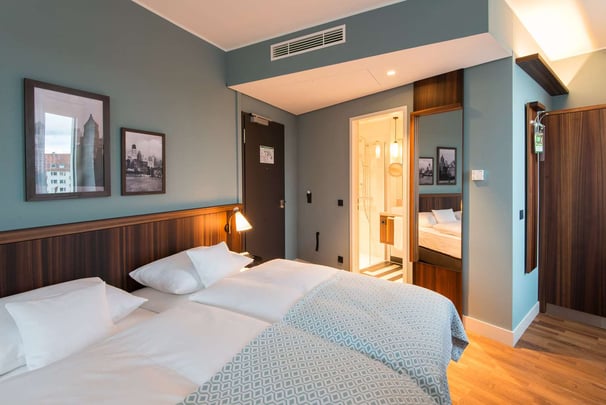 Standard room with city view