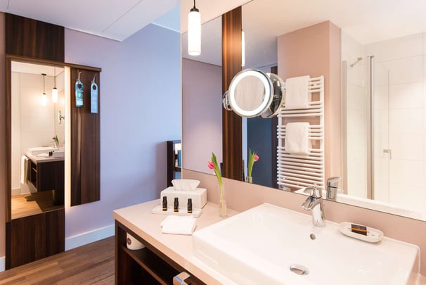 Bathroom superior room