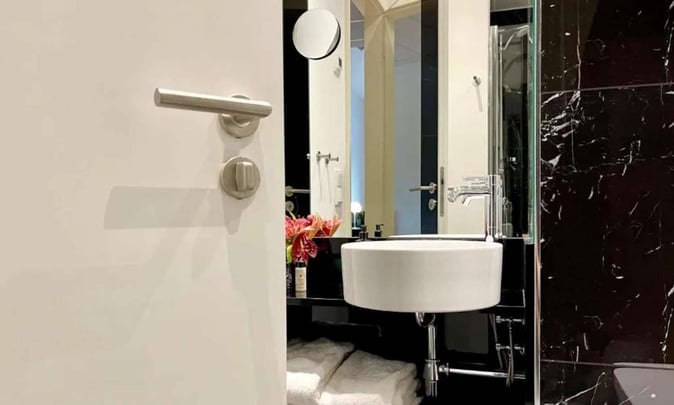 Entrance to bath room