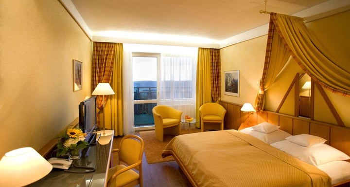 Double Room Standard Roter Schliff