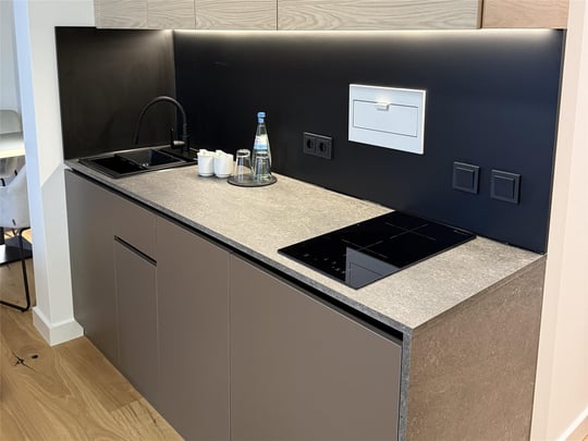 Kitchenette Deluxe Room