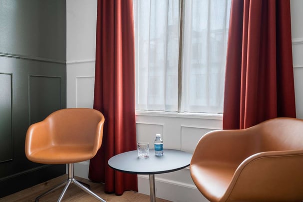 BW The Huxley Cph Business