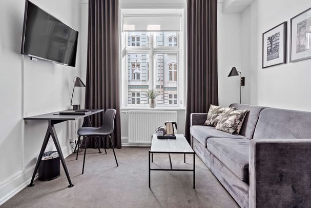 BW Hebron deluxe two single