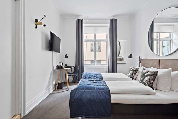 BW Hebron std two single