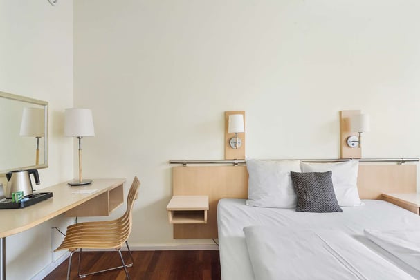 BW Airport CPh standard queen