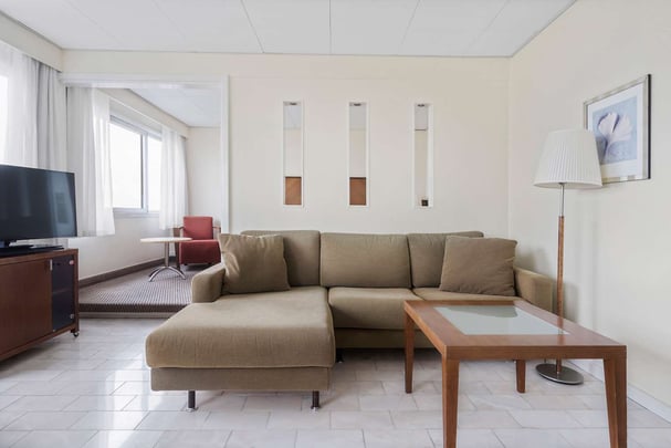 BW Airport Hotel Copenhagen suite sofa