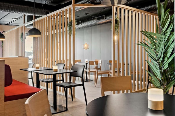 Aiden Herning breakfast area