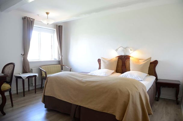 Guest Room Tyrstrup Kro