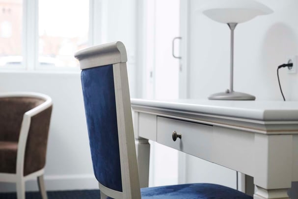 Superior Torn es Hotel