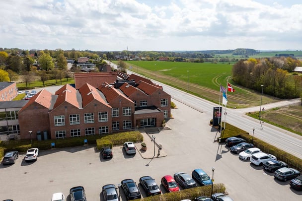Exterior - Hotel from above