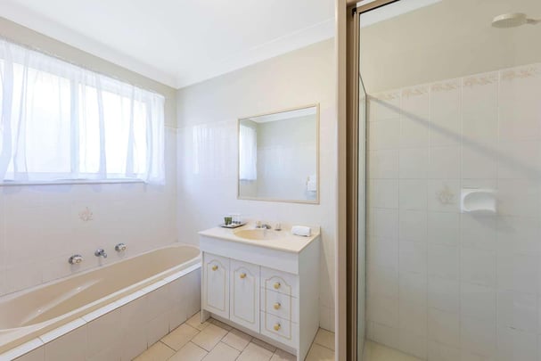 Two Bedroom Apartment Bathroom