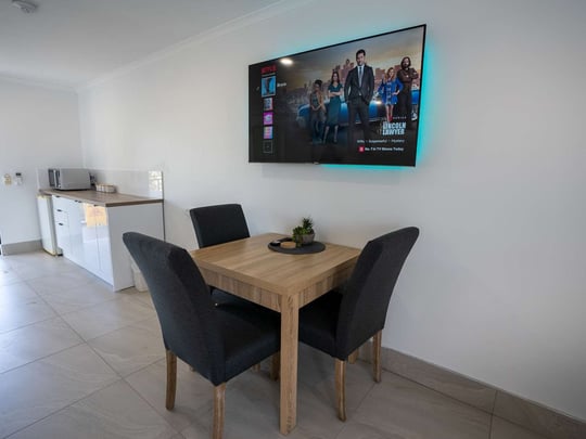 Executive Twin Suite