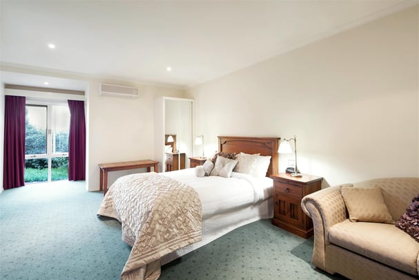One Bedroom Apartment with Spa