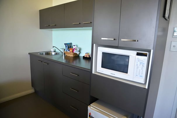Guest Room Kitchenette