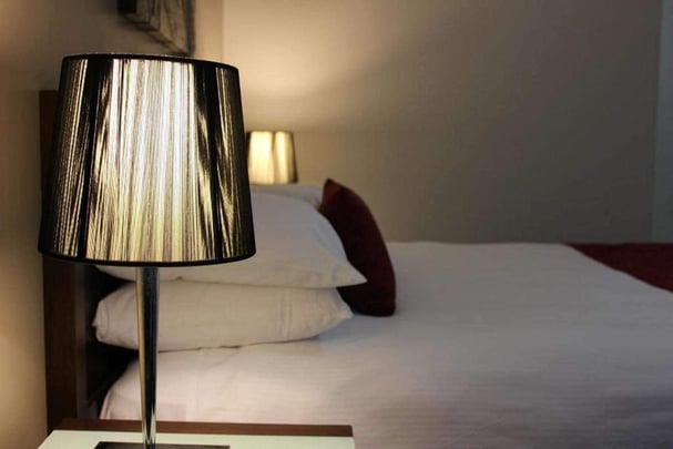 Sup Queen Lamp Bedroom