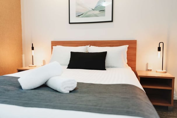 Guest Room - Spa Suite