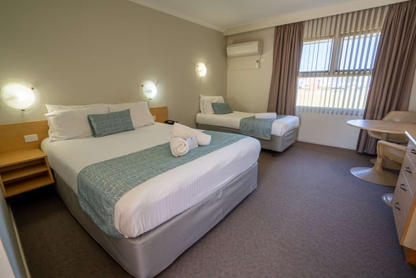 Standard Queen and Single