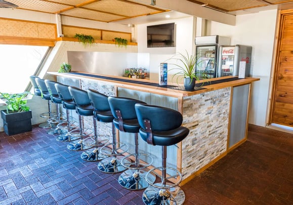 Sails Restaurant Bar Area