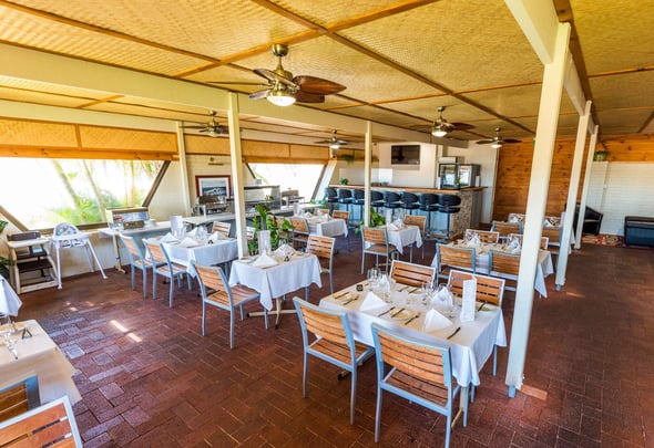 Sails Restaurant Outside Seating