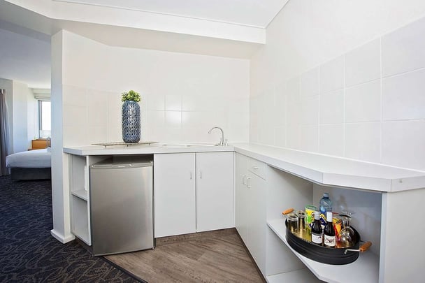 DELUXE QUEEN QUEEN SUITE| LEVEL 3